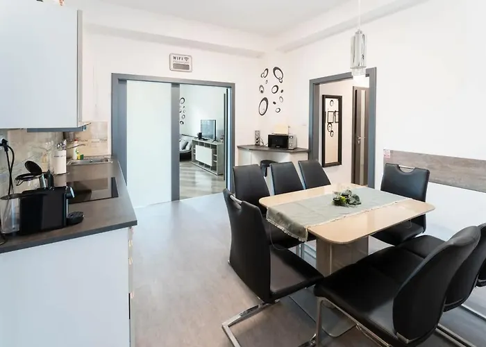 Charles' Haven In The Heart Of